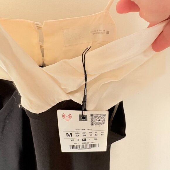 Zara Two Toned Cut Out Midi Dress NWT Black White Size Medium - Picture 11 of 13